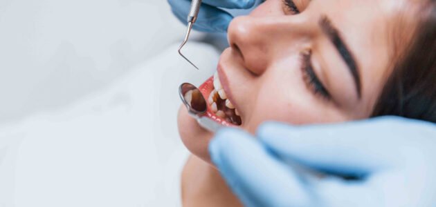 Cosmetic Dentistry in Pune: Dr. Thareja’s Dental Care for Smile Makeovers